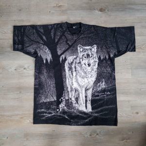 Vintage 90s All-Over Wolf Nature Graphic Tee